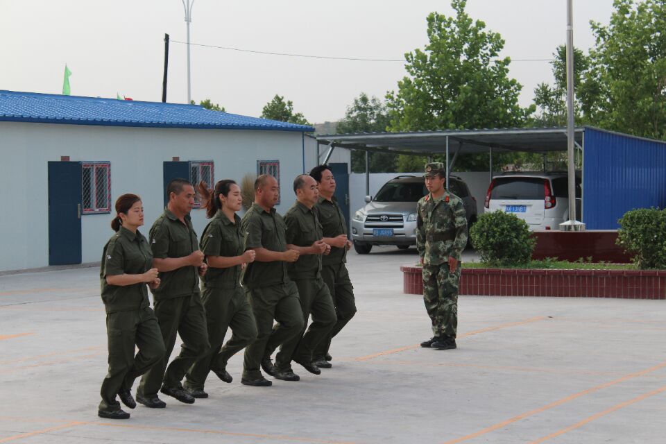 河北中交通力開展軍訓(xùn)活動(dòng)